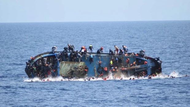 Naufragio en las Islas Canarias: 9 migrantes muertos y 48 desaparecidos tras trágico incidente