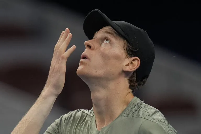 La Agencia Mundial Antidopaje apela el caso de Jannik Sinner tras dos positivos por dopaje: el tenis en vilo