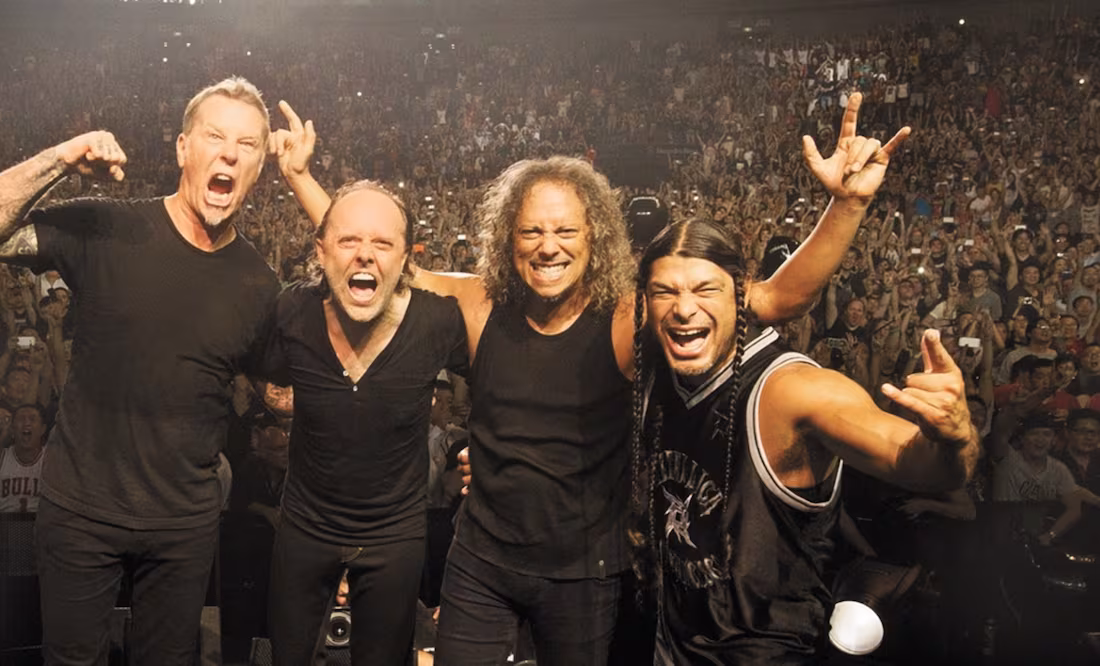 Metallica rinde homenaje a la música mexicana con versiones de «La Chona» y «La Negra Tomasa»