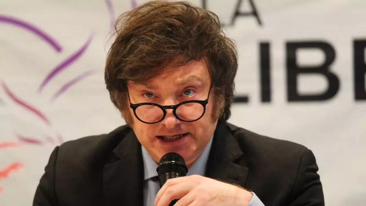 La controvertida reforma laboral de Milei: nuevo esquema de indemnización y cláusula antibloqueos