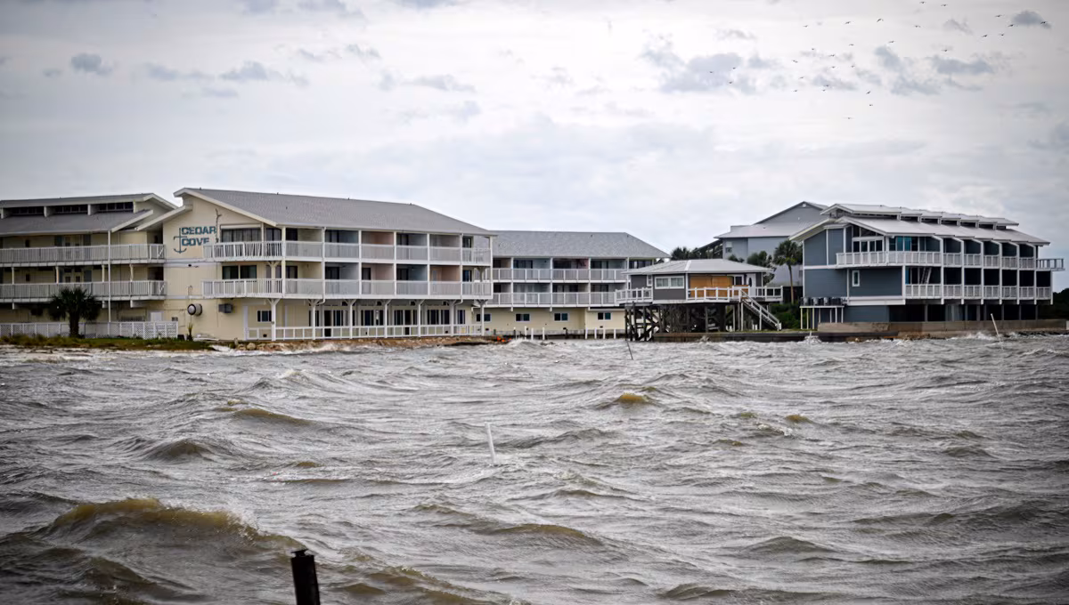 Huracán Helene: Inundaciones y Apagones en Florida