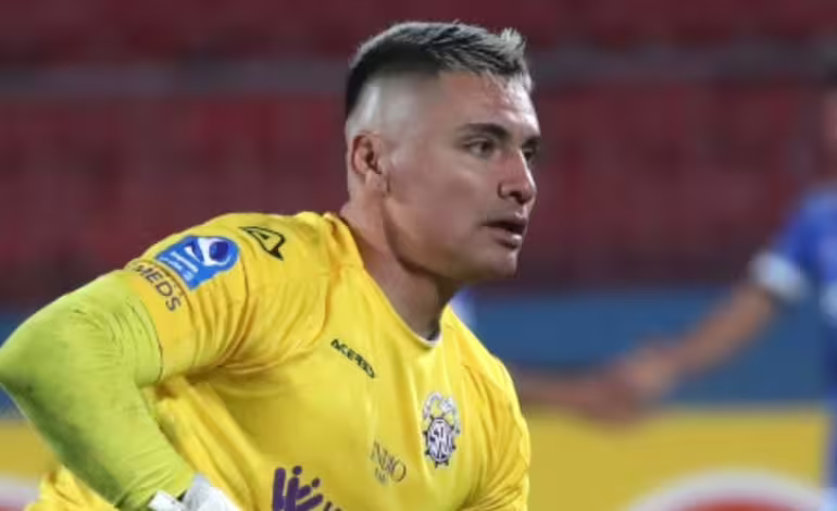 Consternación en el fútbol chileno: Cristóbal Campos sufre amputación parcial de su pie derecho