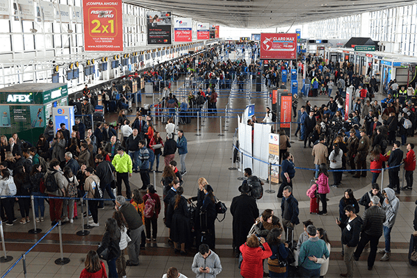 Contingencia en el Aeropuerto Nuevo Pudahuel: Medidas ante la huelga de trabajadores