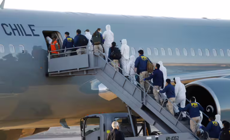 Dificultades en Expulsiones: La Salida del Consulado Venezolano Impide Deportaciones