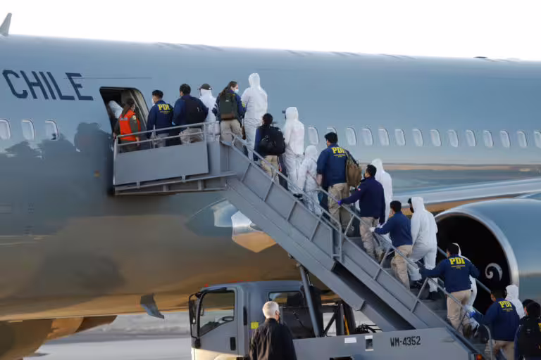 Dificultades en Expulsiones: La Salida del Consulado Venezolano Impide Deportaciones