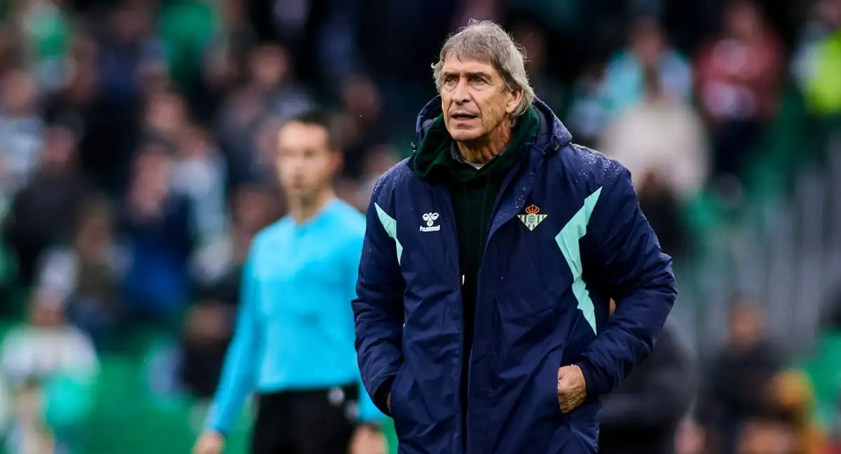 Pellegrini se enfada por cambio de pateador en triunfo del Betis y asegura que «no se va a repetir»