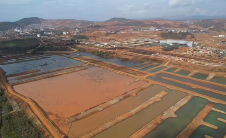 La Lucha por los Minerales Estratégicos en la Transición Energética