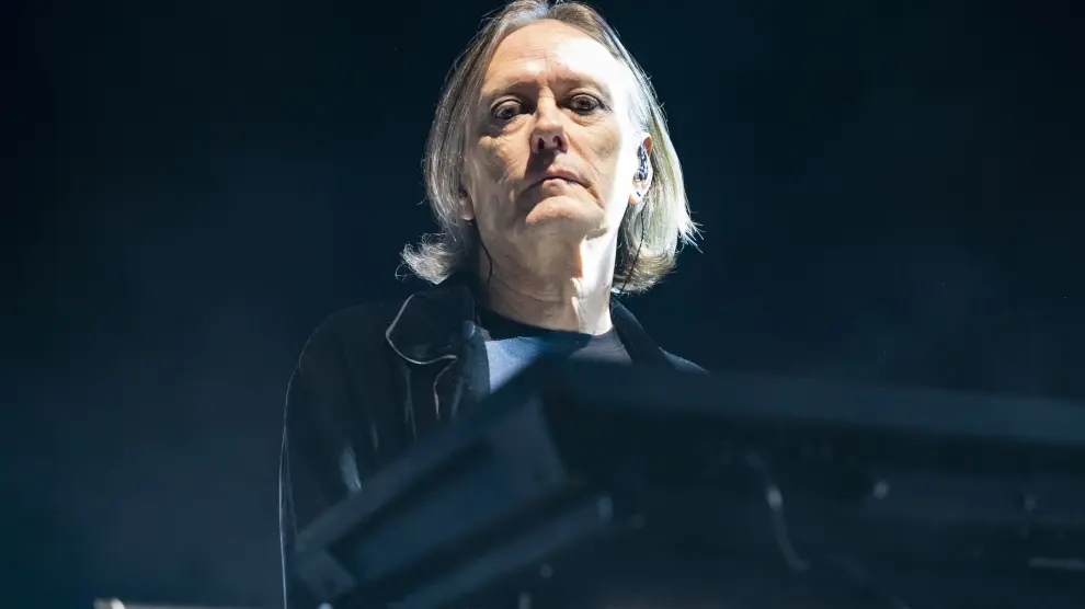Roger O’Donnell, tecladista de The Cure, comparte su lucha contra el cáncer: «Ignoré las señales por meses»