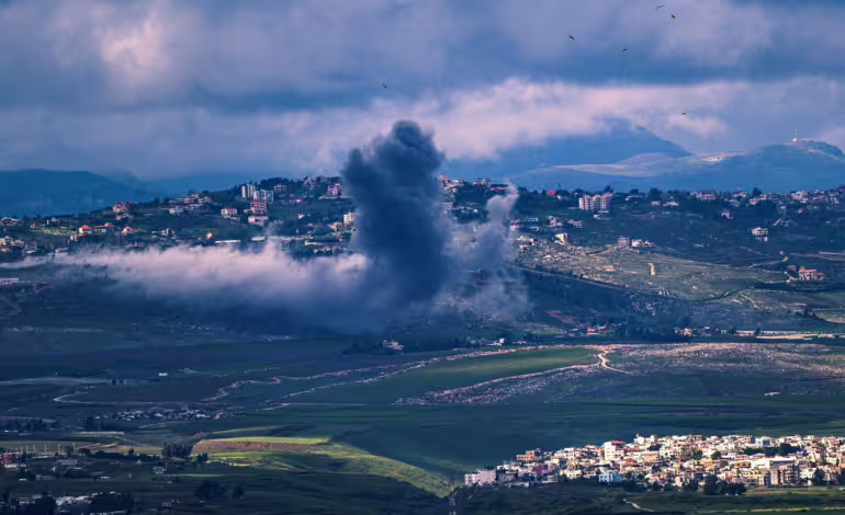 Israel lanza ofensiva terrestre en Líbano contra Hezbollah: primeras acciones en la frontera