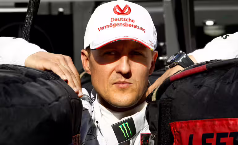 Michael Schumacher reaparece en la boda de su hija: Revelan cómo se comunica