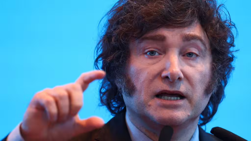 Argentina aplicará pruebas de competencia a empleados estatales antes de renovar sus contratos