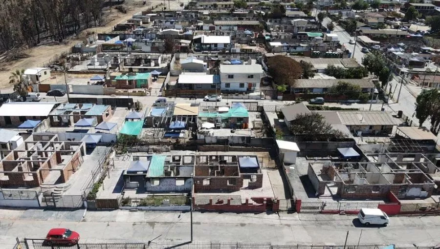Valparaíso: 30% de damnificados por megaincendio no pueden acceder a subsidios por motivos legales