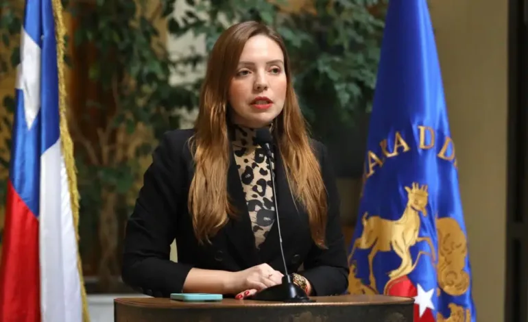 Diputada Flores y concejal Iturrieta exigen medidas tras revelarse irregularidades en Corporación de Valparaíso
