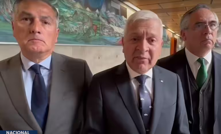 Yáñez se defiende tras formalización: «Se olvida que Chile se incendió»