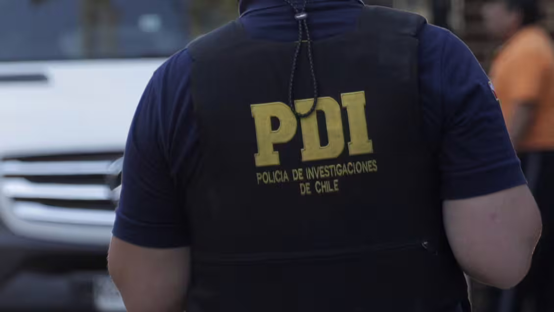 Encuentran sin vida a pareja de adultos mayores en Valparaíso: se investiga femicidio seguido de suicidio