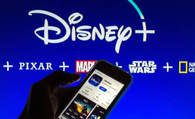 Disney+ anuncia revisión de cuentas compartidas y advierte sobre nuevas medidas
