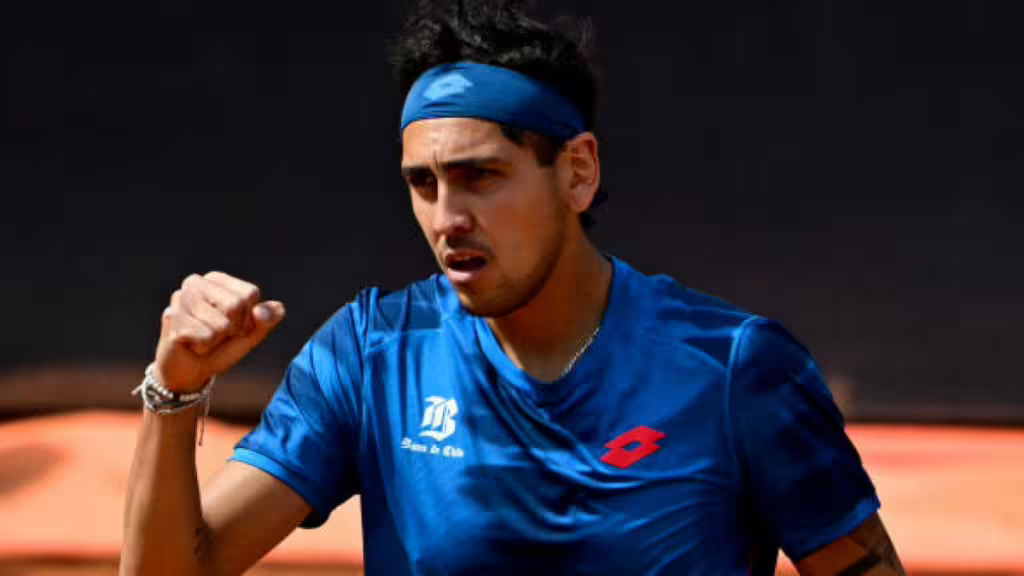 Alejandro Tabilo arranca con victoria en el ATP de Almaty