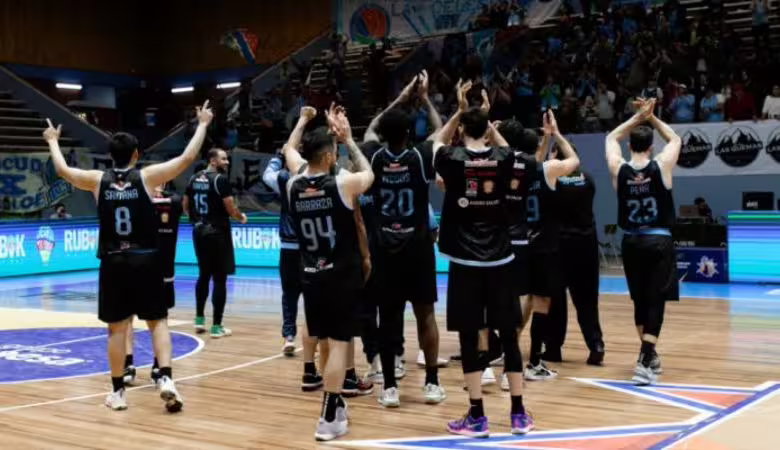 ABA Ancud lidera el Grupo A de la Liga Sudamericana de Básquetbol tras su segunda victoria en Osorno