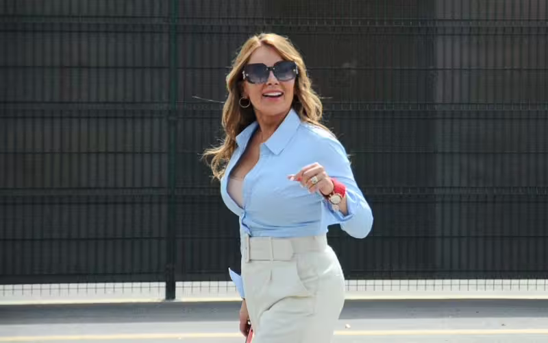 Presidente de la UDI se pronuncia sobre debut de Cathy Barriga en plataforma para adultos: «Es su ámbito privado»