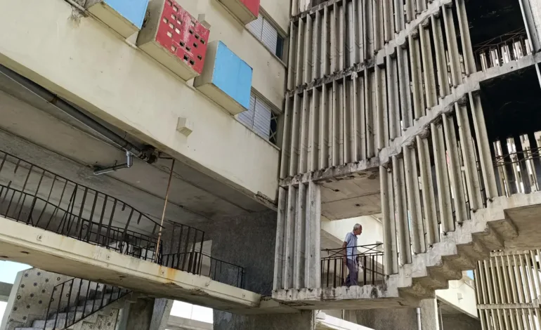 Crisis eléctrica en Cuba: la lucha de los ancianos ante apagones prolongados