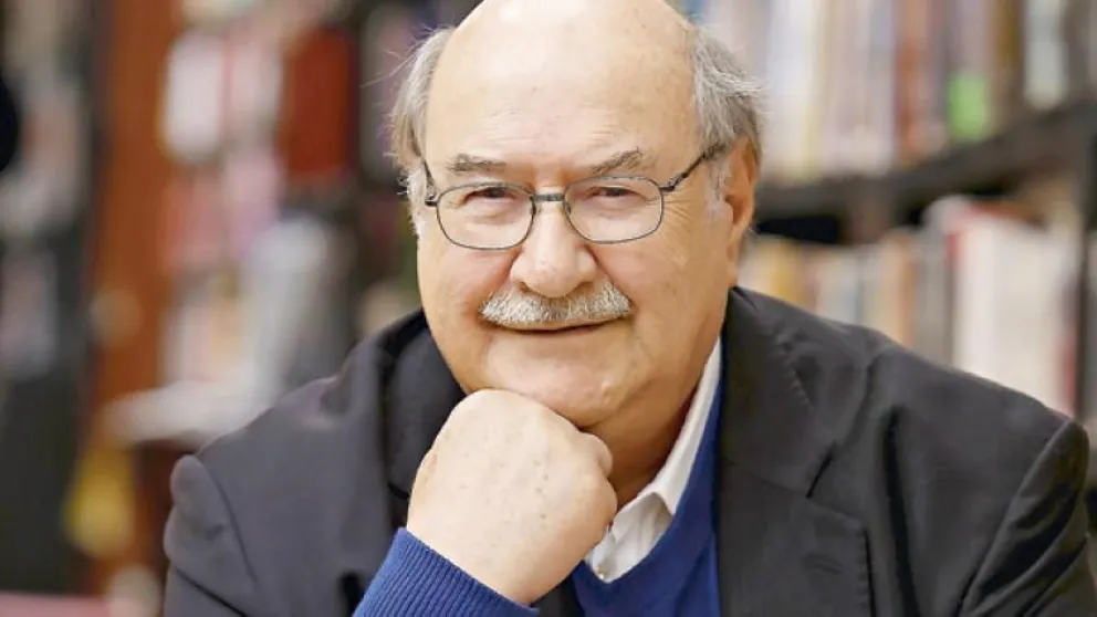 Fallece Antonio Skármeta, escritor chileno y conductor de «El Show de los Libros», a los 83 años