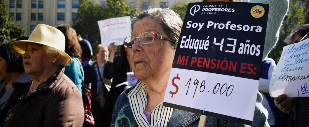 Profesores Aprueban Propuesta de Reparación de Deuda Histórica: Proyecto Avanza al Congreso