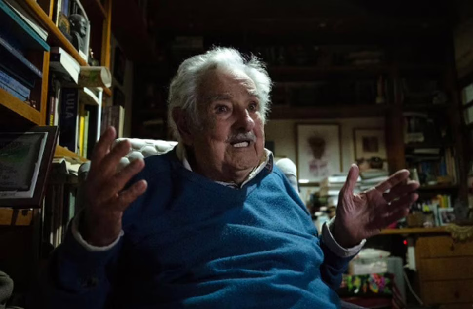 José Mujica critica el autoritarismo en América Latina y la falta de renovación política