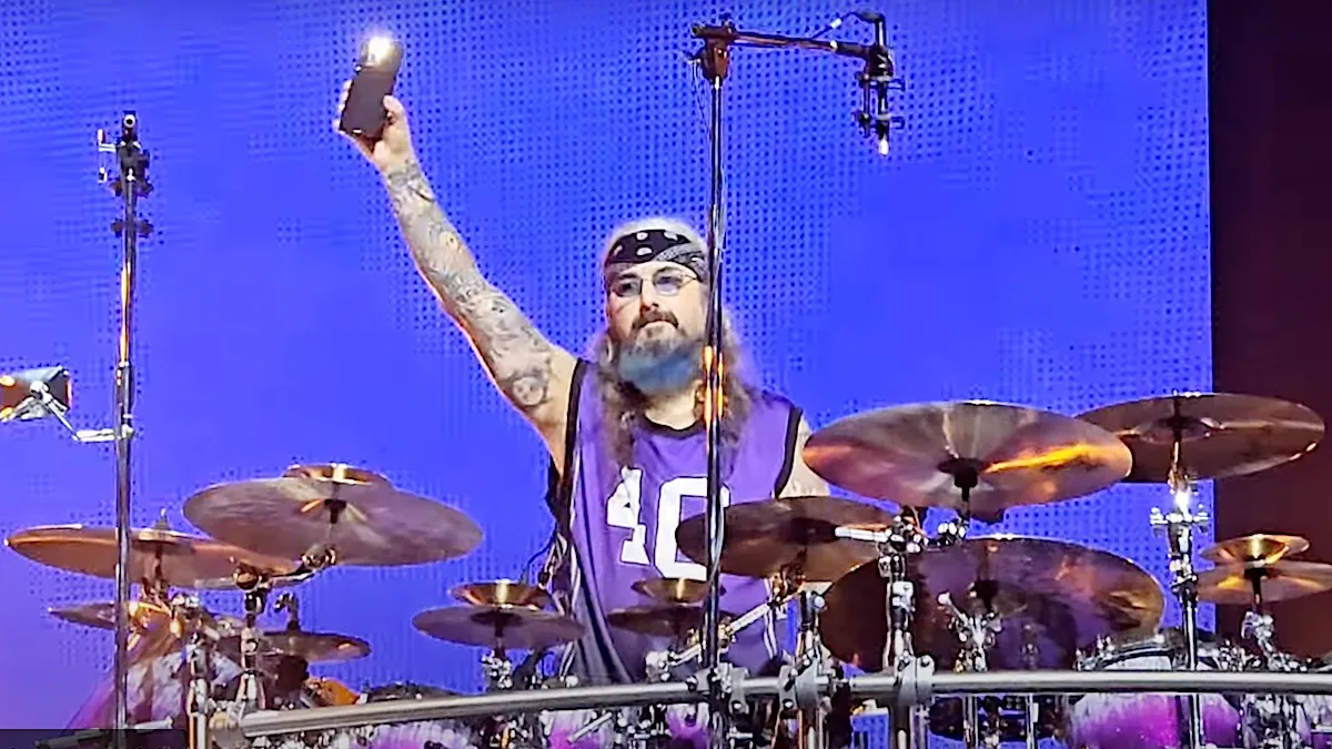 Mike Portnoy dedica emotivo concierto a su hermana fallecida antes de un show de Dream Theater