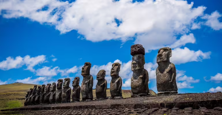 Museo en Noruega devuelve a Rapa Nui restos humanos y piezas arqueológicas tomadas en los años 40