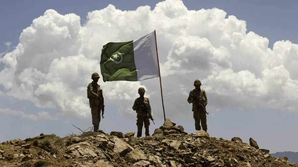 Tensión Fronteriza entre Pakistán y Afganistán: 46 Muertos en Bombardeo Aéreo