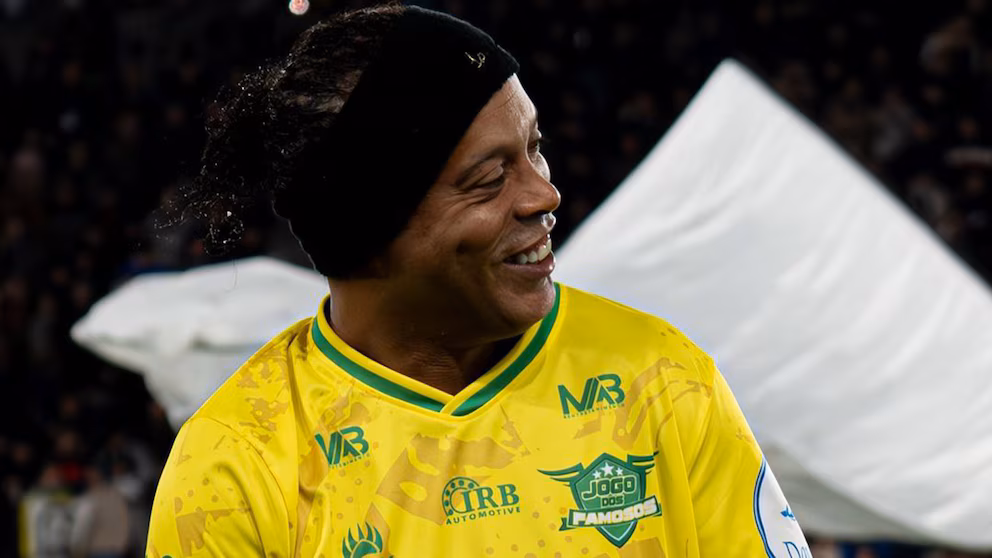 Ronaldinho: El astro brasileño que triunfa en el negocio de los partidos amistosos