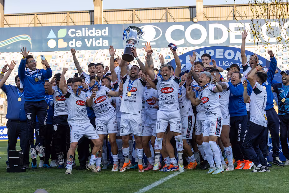 Deportes Melipilla pierde puntos y el ascenso: ANFP confirma sanción para 2024