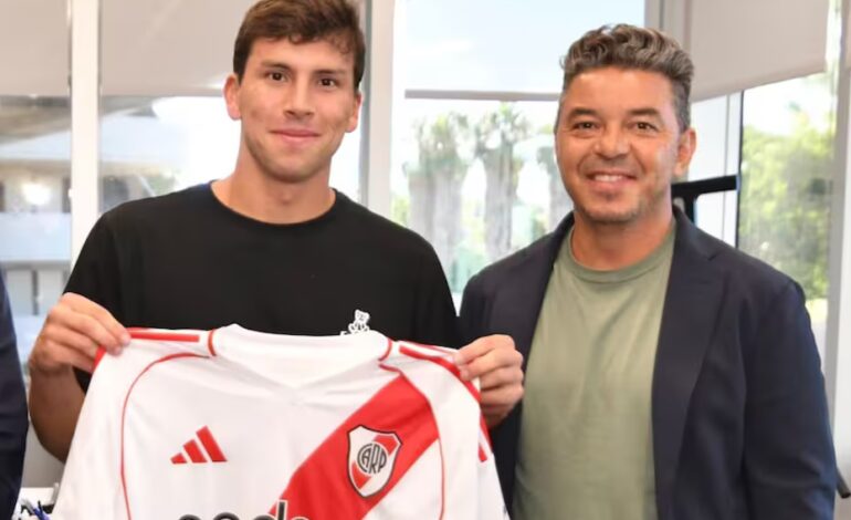 Gonzalo Tapia vive su sueño en River y evita comparaciones con Marcelo Salas