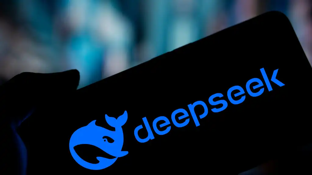 Lenovo se dispara en bolsa tras anunciar productos con IA de DeepSeek