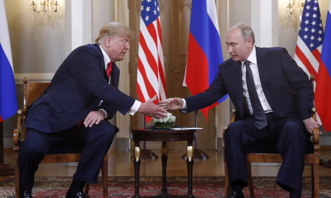 EE.UU. y Rusia avanzan en negociaciones para cumbre entre Trump y Putin