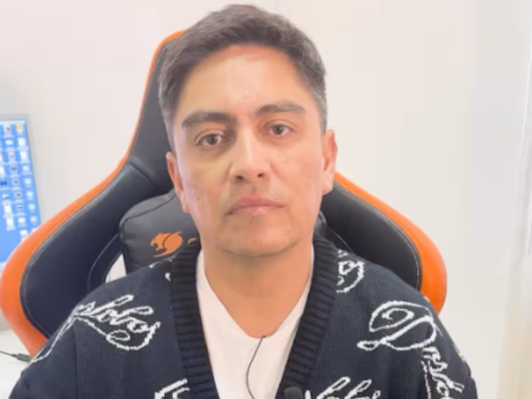 Sergio Freire cancela shows por emergencia familiar: ‘Mi madre está en grave estado’