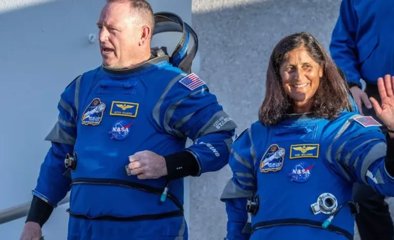 Astronautas de la NASA desmienten haber estado varados tras nueve meses en el espacio