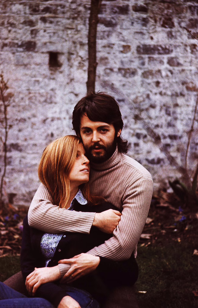 Las 20 mejores canciones de Paul McCartney después de los Beatles: Un recorrido por su legado en solitario