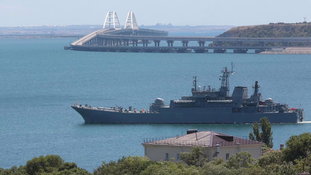 Rusia y Ucrania acuerdan garantizar navegación segura en el mar Negro