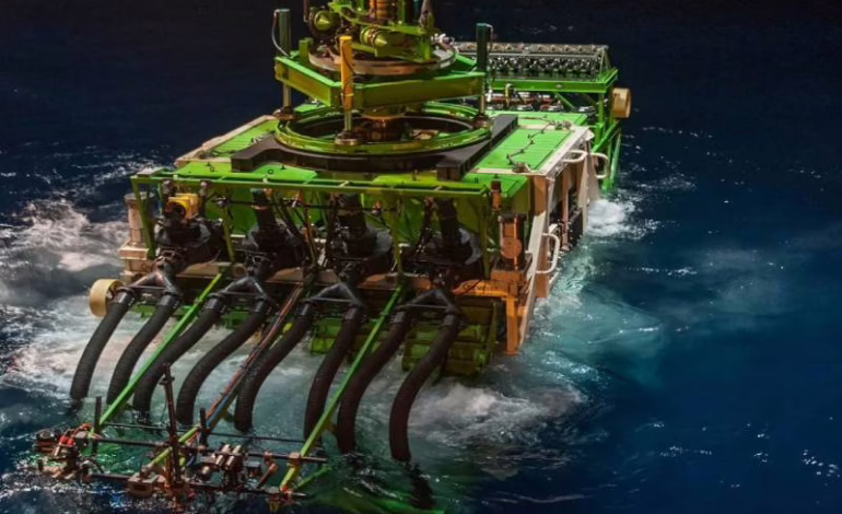 Trump Impulsa la Minería en Alta Mar y Rompe con las Normas Globales para Asegurar Minerales Estratégicos