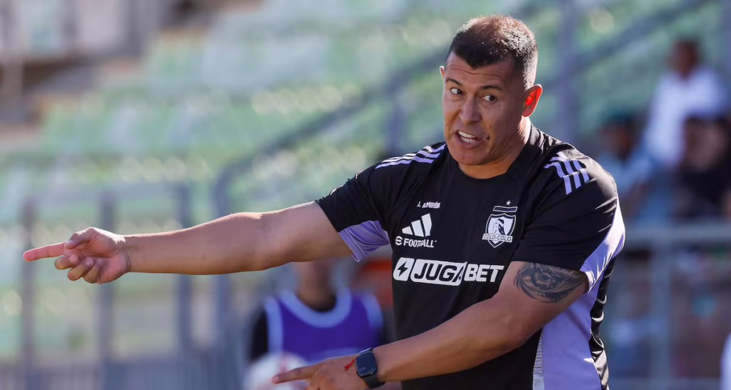 Colo Colo le pone fin al ciclo de Almirón tras eliminación en Libertadores: solo falta el acuerdo económico.