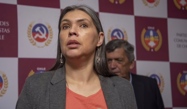 Denuncian a Bárbara Figueroa por no pagar cotizaciones previsionales a exasesora del hogar