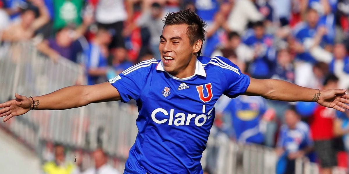 ¿Aporta o estorba? Vuelve Eduardo Vargas y genera divisiones en Universidad de Chile