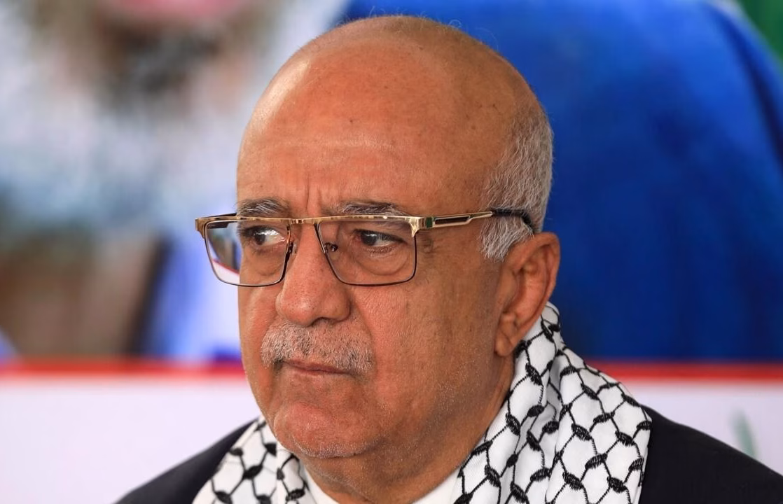 Hutíes anuncian represalias tras la muerte de su primer ministro en un ataque atribuido a Israel