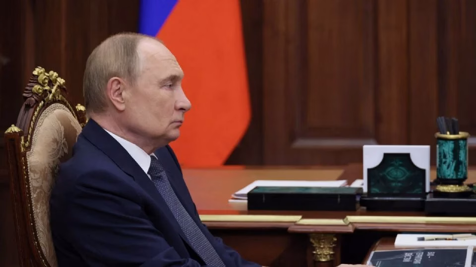 Putin exige que Ucrania entregue el Donbás y renuncie a la OTAN en busca de un acuerdo de paz