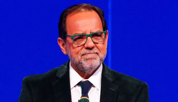 Jaime Mulet (FRVS) se baja de la lista parlamentaria única, encendiendo alarmas en La Moneda y en la candidatura de Jeannette Jara