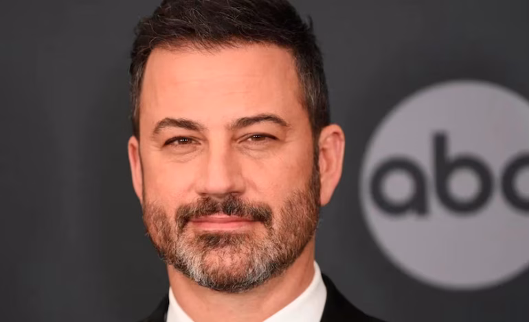 ABC suspendió indefinidamente el programa de Jimmy Kimmel tras advertencias legales del gobierno de Trump por sus comentarios sobre el asesinato de Charlie Kirk.