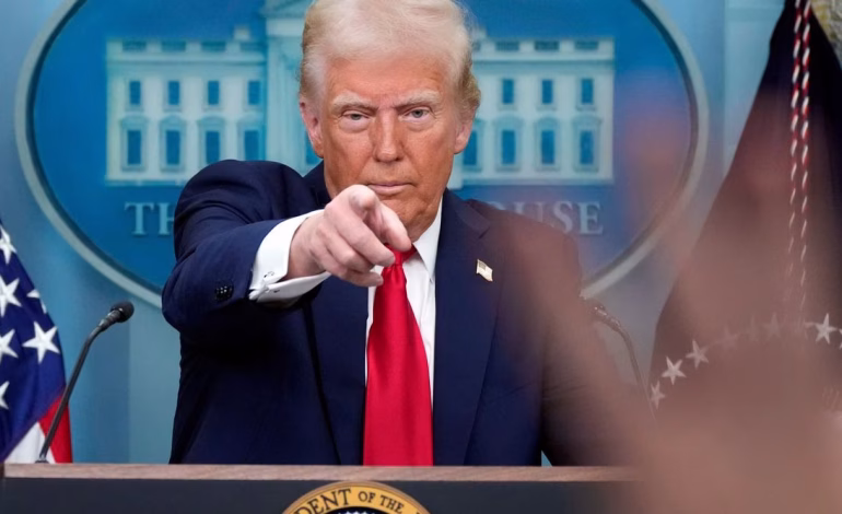 Trump confirma hundimiento de barco del Tren de Aragua en el Caribe: murieron 11 integrantes del grupo criminal