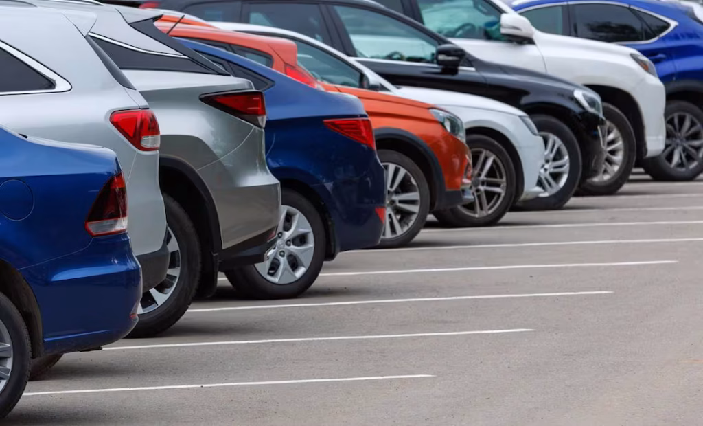 Falla en plataforma de Tesorería bloquea venta de miles de autos nuevos en Chile