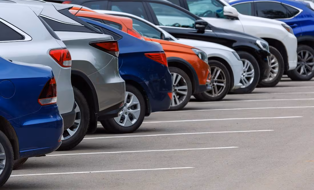 Falla en plataforma de Tesorería bloquea venta de miles de autos nuevos en Chile